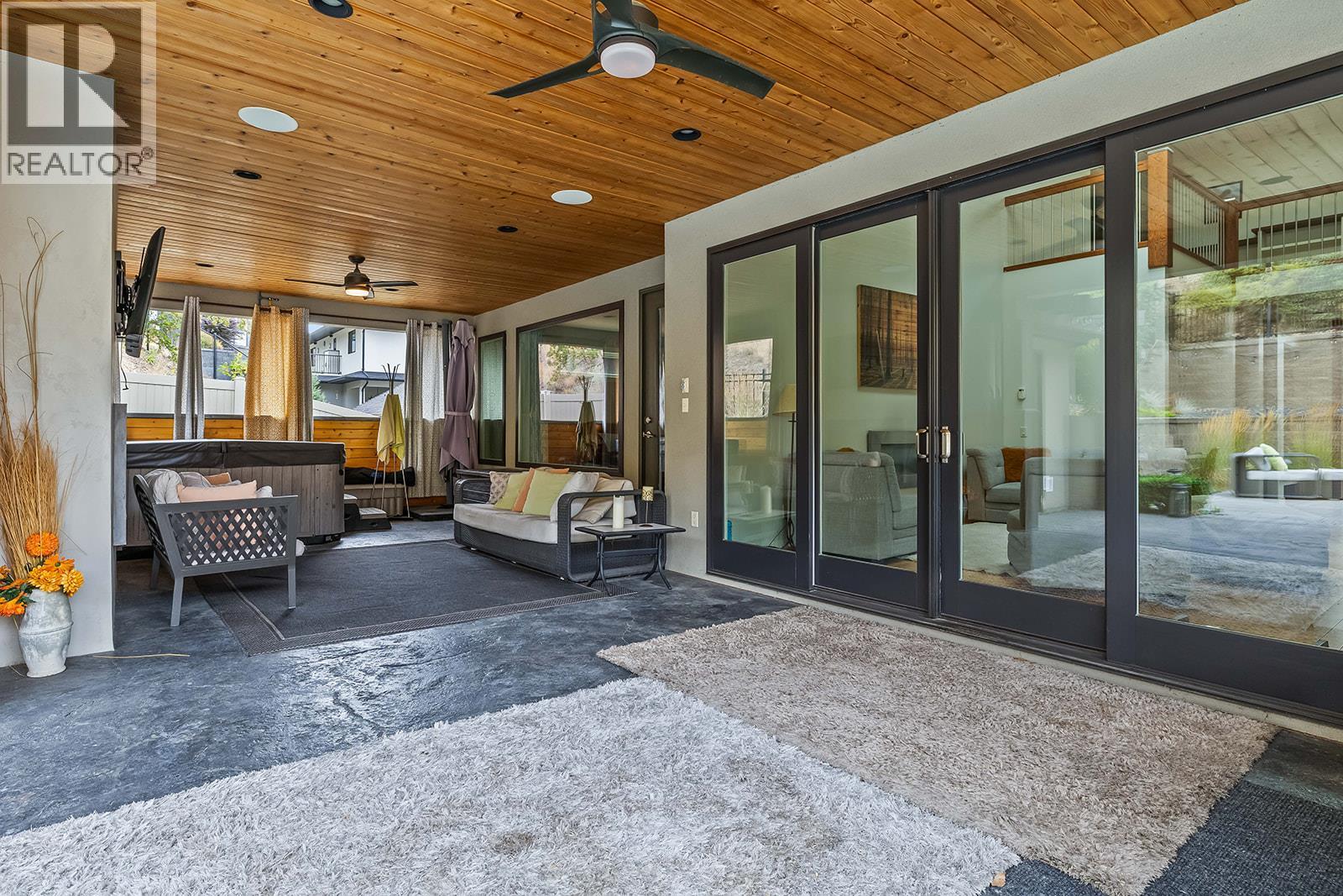 526 Caramillo Court, Kelowna