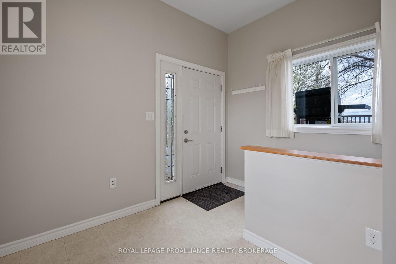 4205 HIGHWAY 96, Frontenac Islands (Wolfe Island) — photo 5