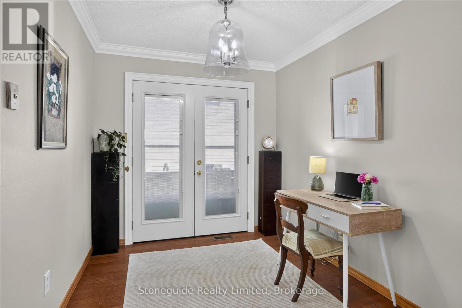 1185 HUNTINGTON CIRCLE - 10