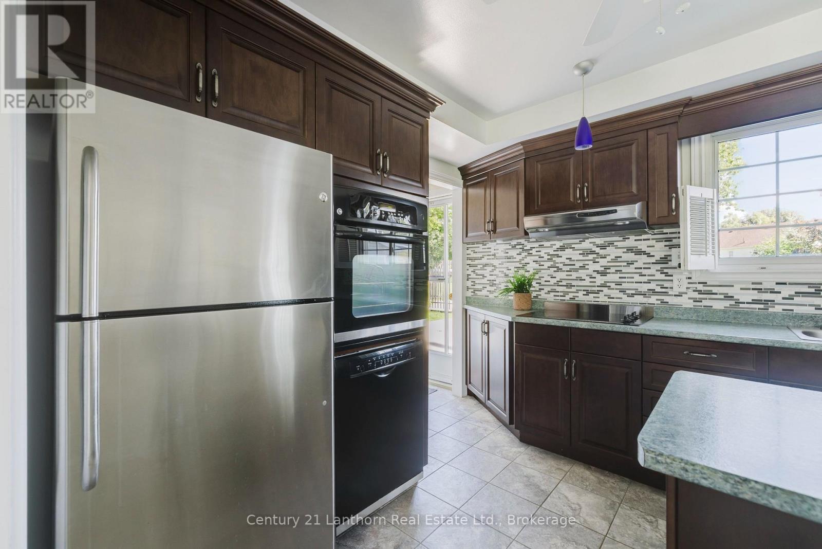 31 MARSH DRIVE - Image 16