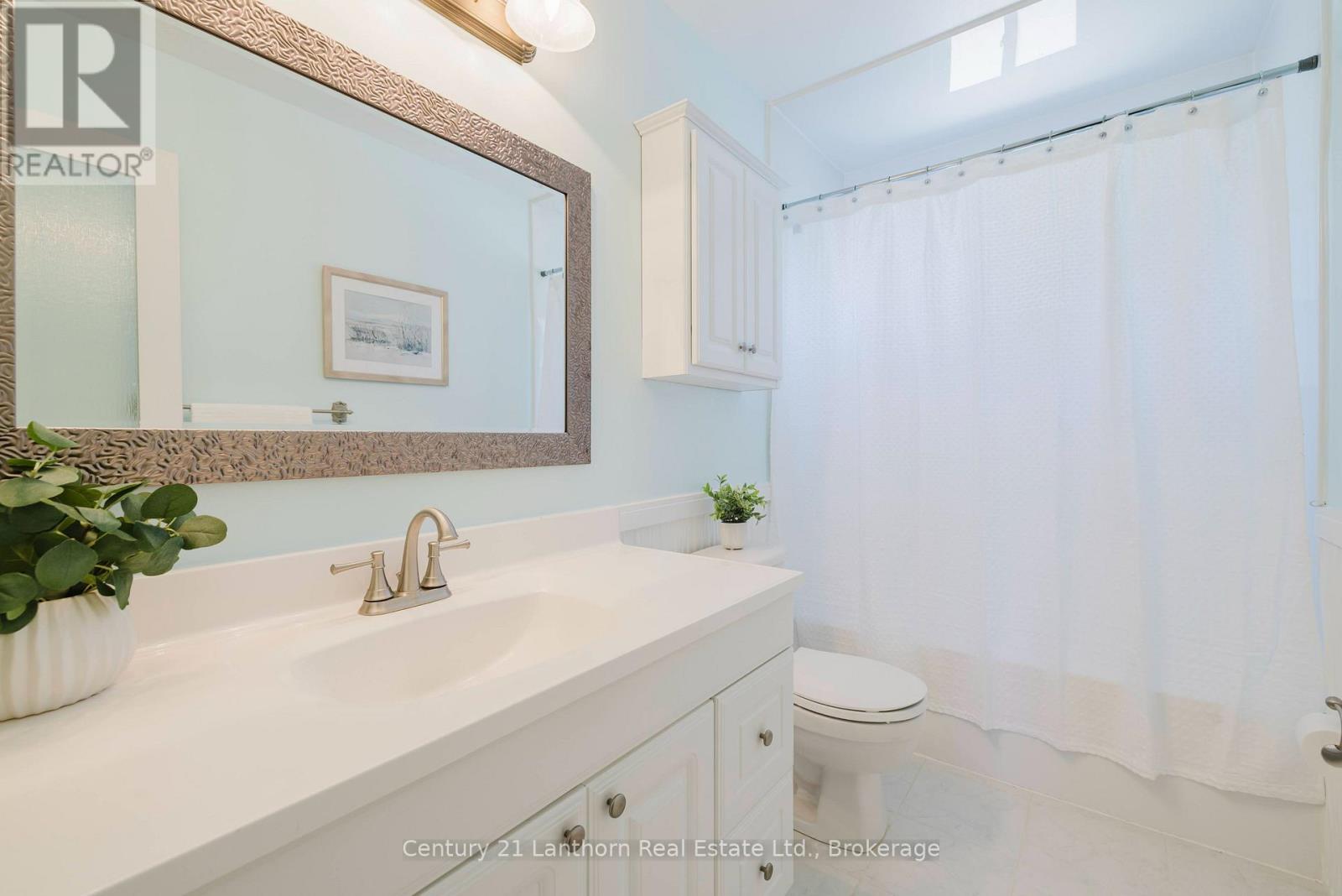 31 MARSH DRIVE - 21