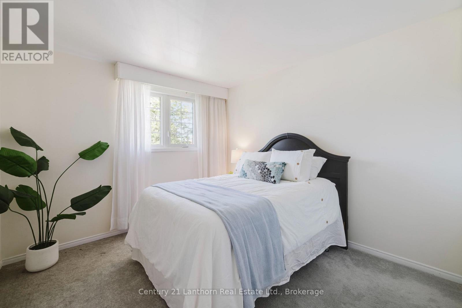 31 MARSH DRIVE - 24