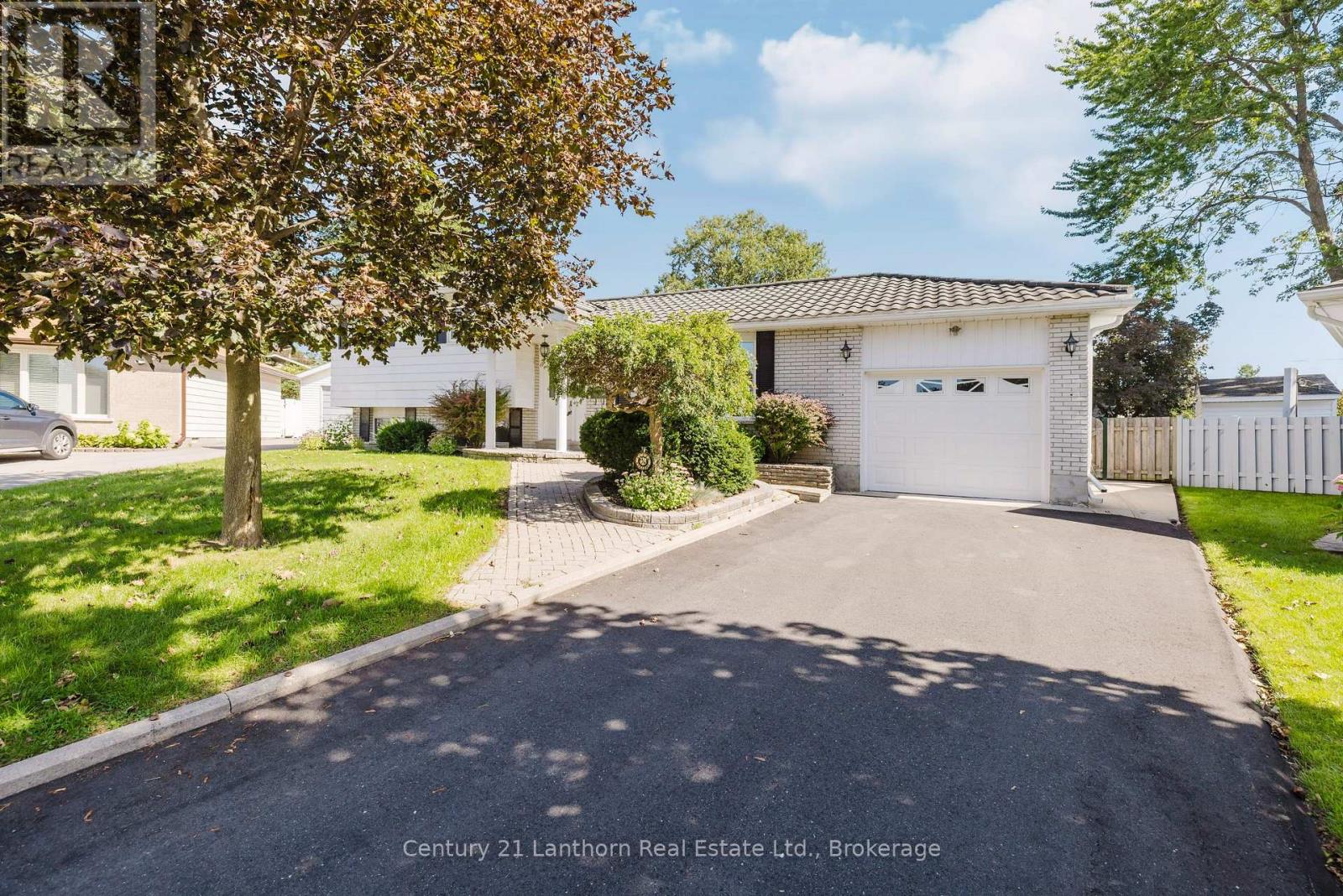 31 MARSH DRIVE, Belleville (Belleville Ward) — photo 4