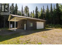 Front exterior of 14975 NUKKO LAKE ESTATES ROAD · Prince George, BC