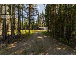 Kitchen of 14975 NUKKO LAKE ESTATES ROAD · Prince George, BC