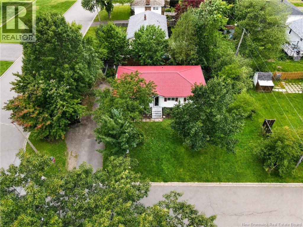 305 Todd Street, Riverview — photo 7