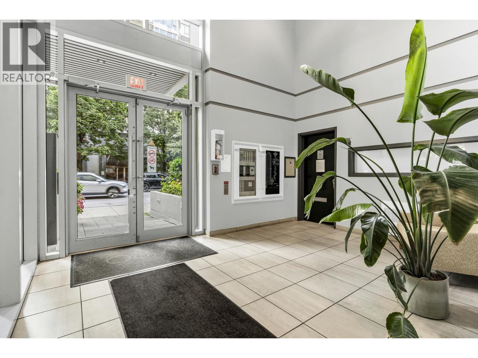 1702 1001 RICHARDS STREET, Vancouver