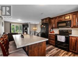 5 Chatwood Crescent thumbnail 10