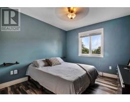 5 Chatwood Crescent thumbnail 12