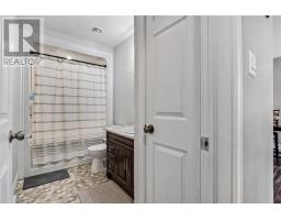 5 Chatwood Crescent thumbnail 14