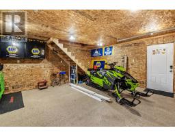 5 Chatwood Crescent thumbnail 24