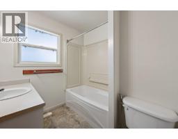 Recreation room - 2640 Argyle Avenue, Kamloops, BC V2B4T8 Photo 12