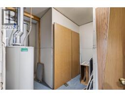 1037 Dundas Street, Kamloops, BC V2B2T1 Photo 31