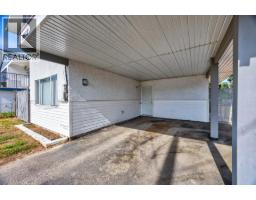 1037 Dundas Street, Kamloops, BC V2B2T1 Photo 35