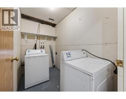 1037 Dundas Street, Kamloops, BC V2B2T1 Photo 30