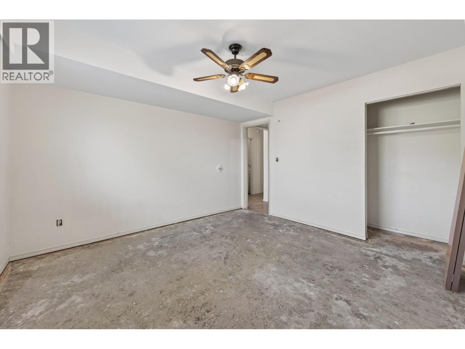 1037 Dundas Street - Image 27