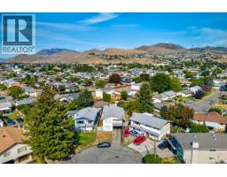 1037 Dundas Street, Kamloops, BC V2B2T1 Photo 46