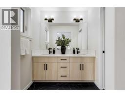 88 Bluerock Terrace Sw, Calgary, AB T2Y0V7 Photo 32