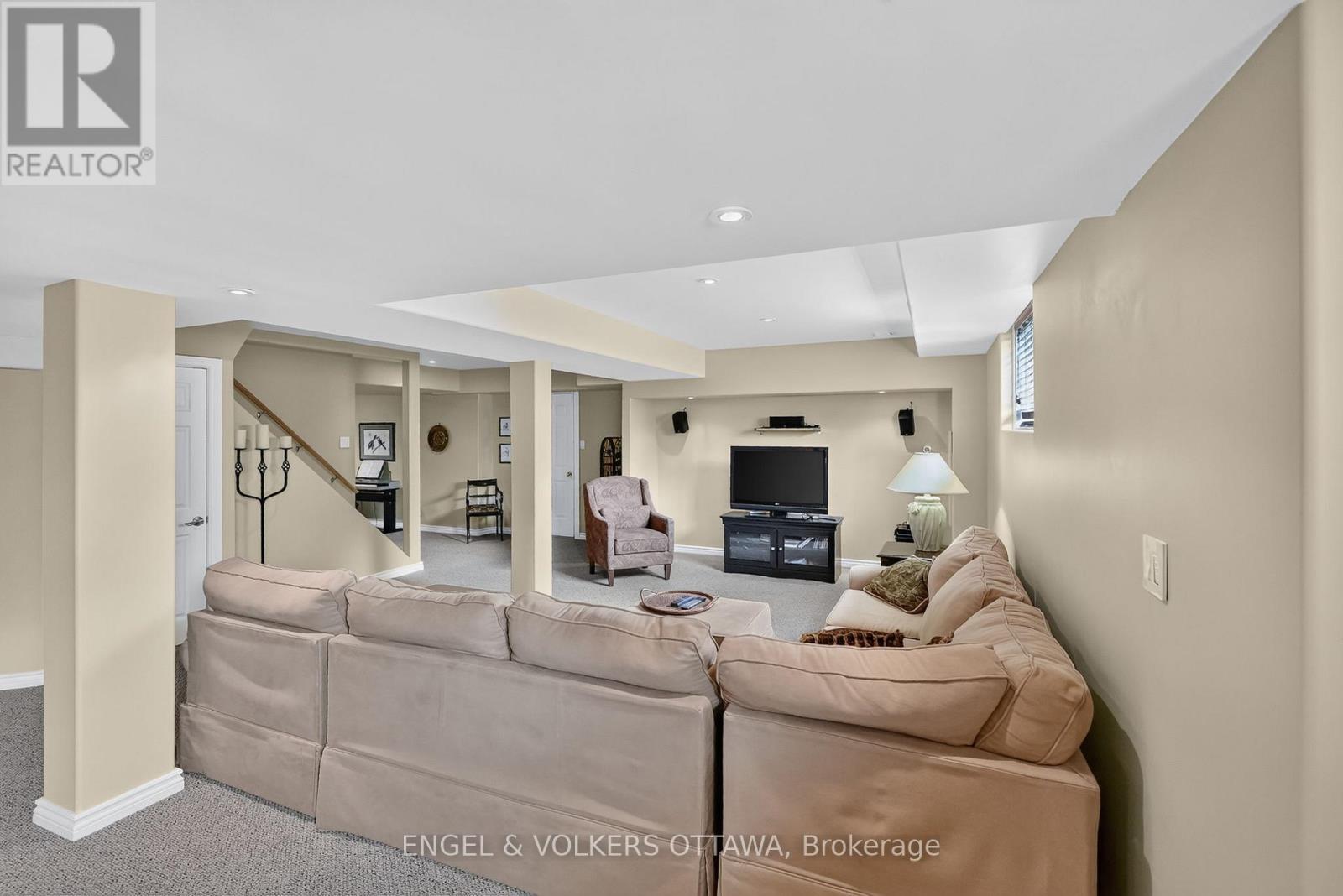 1599 LANDEL DRIVE, Ottawa. Luxury613. By Peter Sagos - Image 32