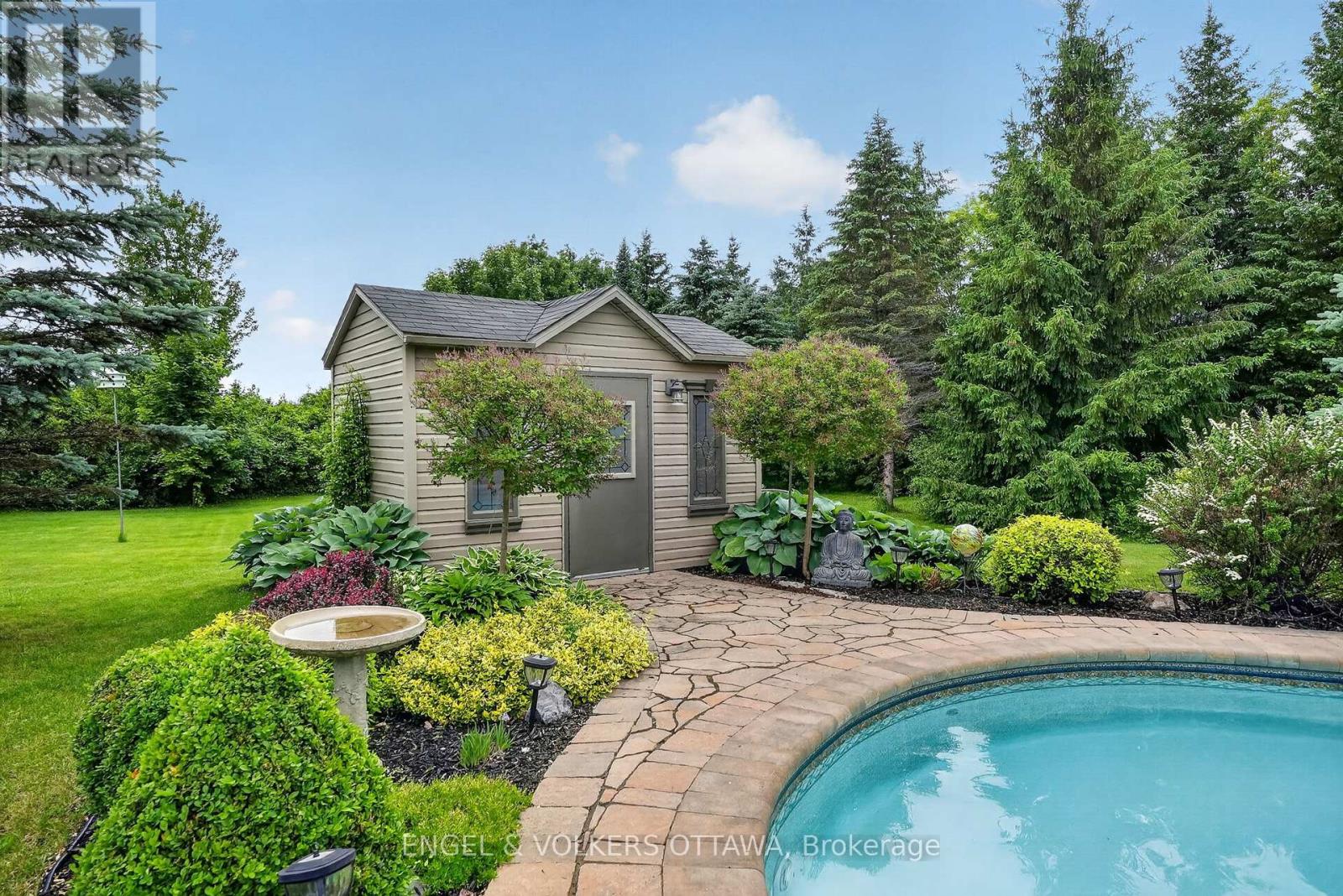 1599 LANDEL DRIVE, Ottawa. Luxury613. By Peter Sagos - Image 37