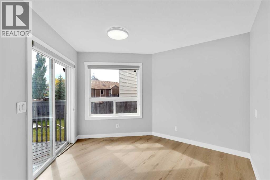 1080 Martindale Boulevard, Calgary — photo 9
