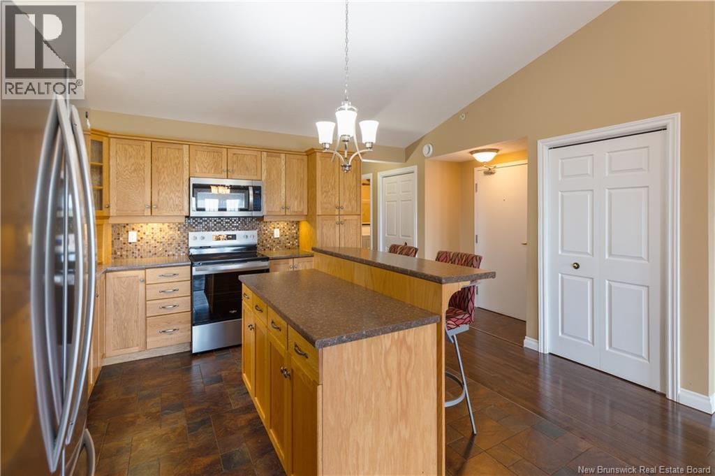 #401 204 Coverdale Road - 10