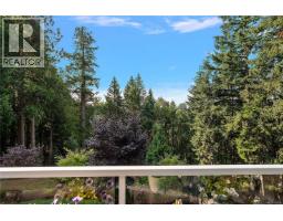 1205 Hillgrove Rd, North Saanich, BC V8L5K7 Photo 40