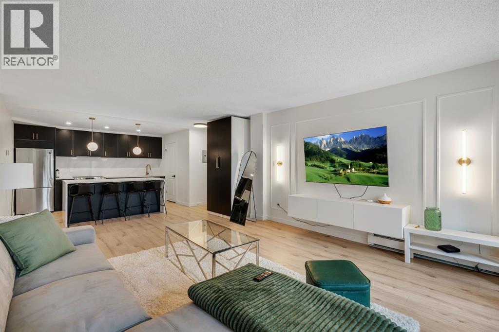 301, 1331 15 Avenue SW, Calgary, Alberta, T3C0X8