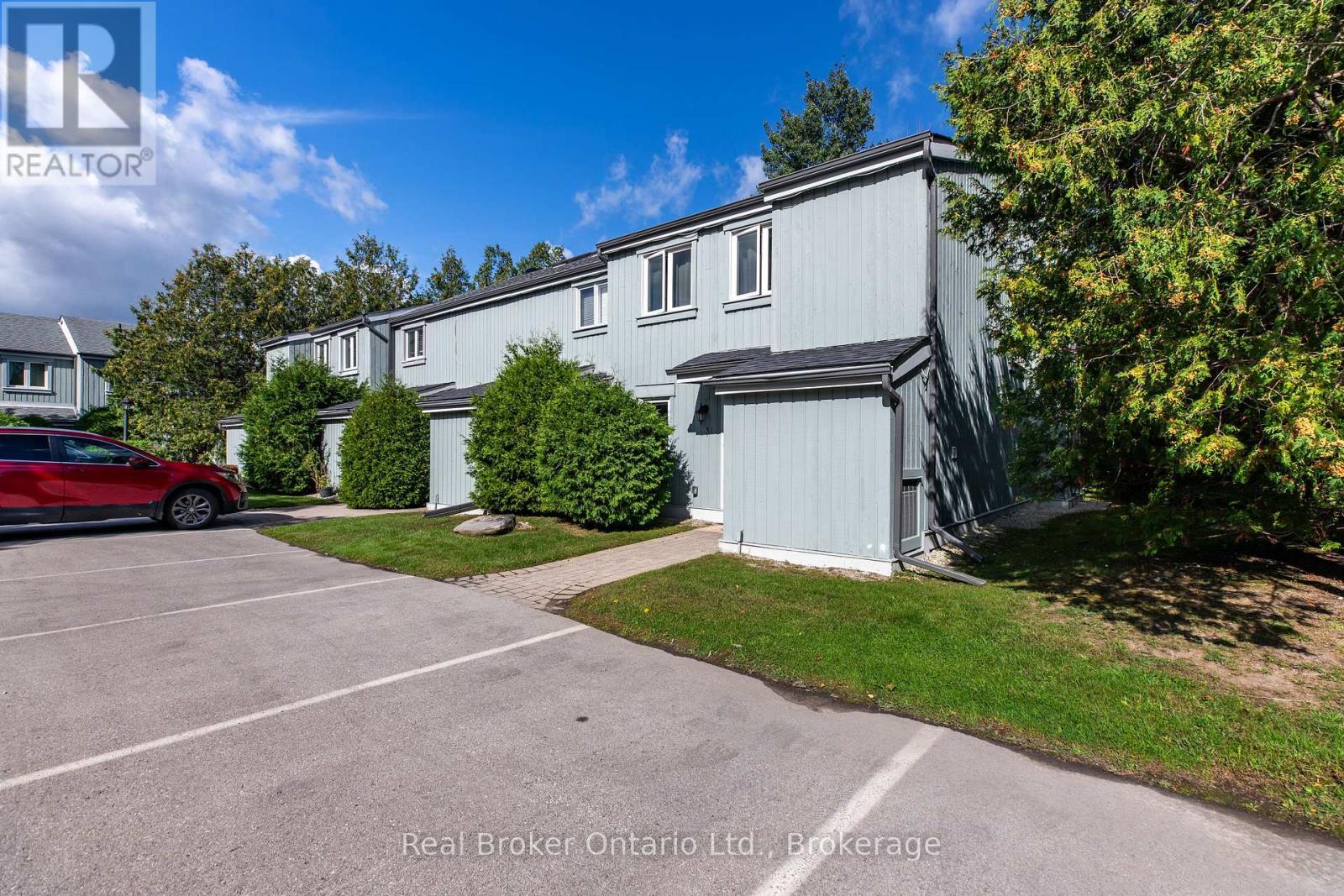 31 - 127 FAIRWAY CRESCENT, Collingwood — photo 3