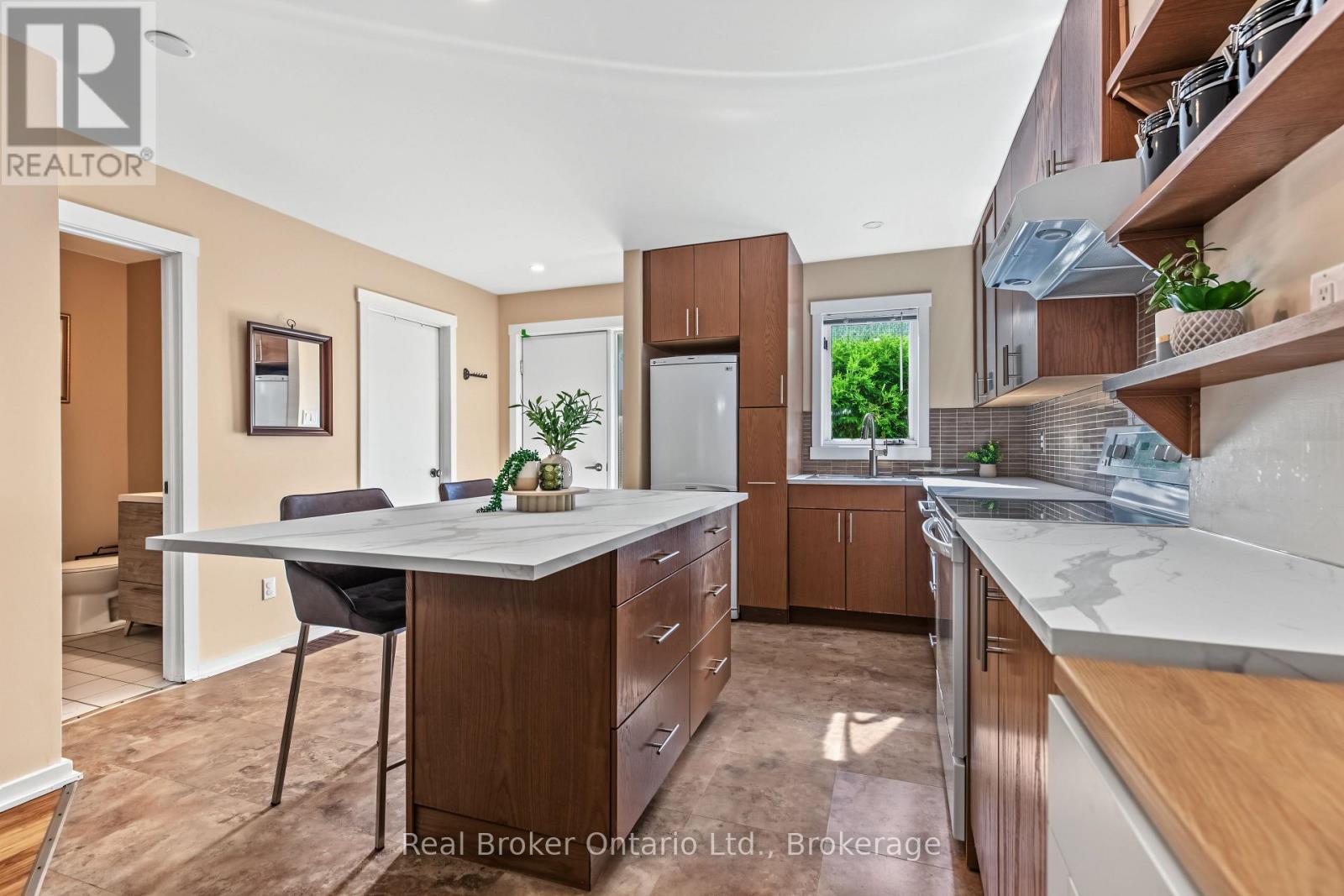 31 - 127 FAIRWAY CRESCENT, Collingwood — photo 9