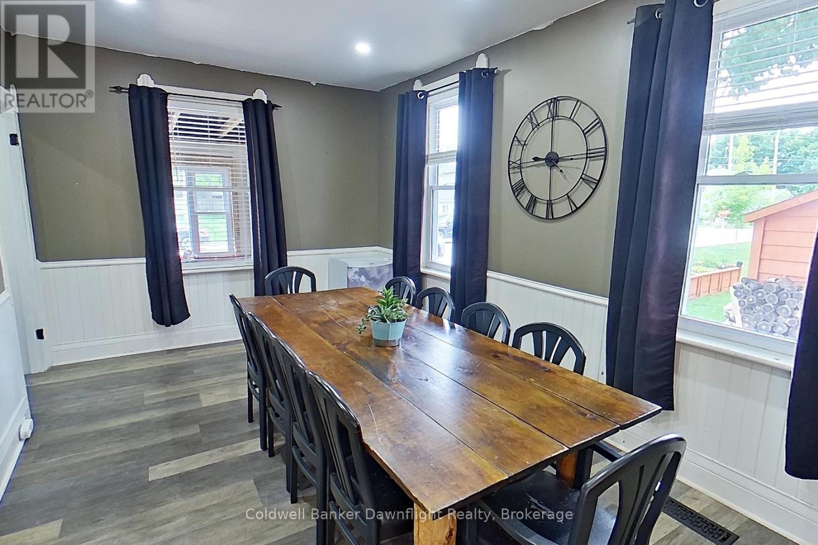 15 CUTTER STREET, Central Huron (Clinton) — photo 3