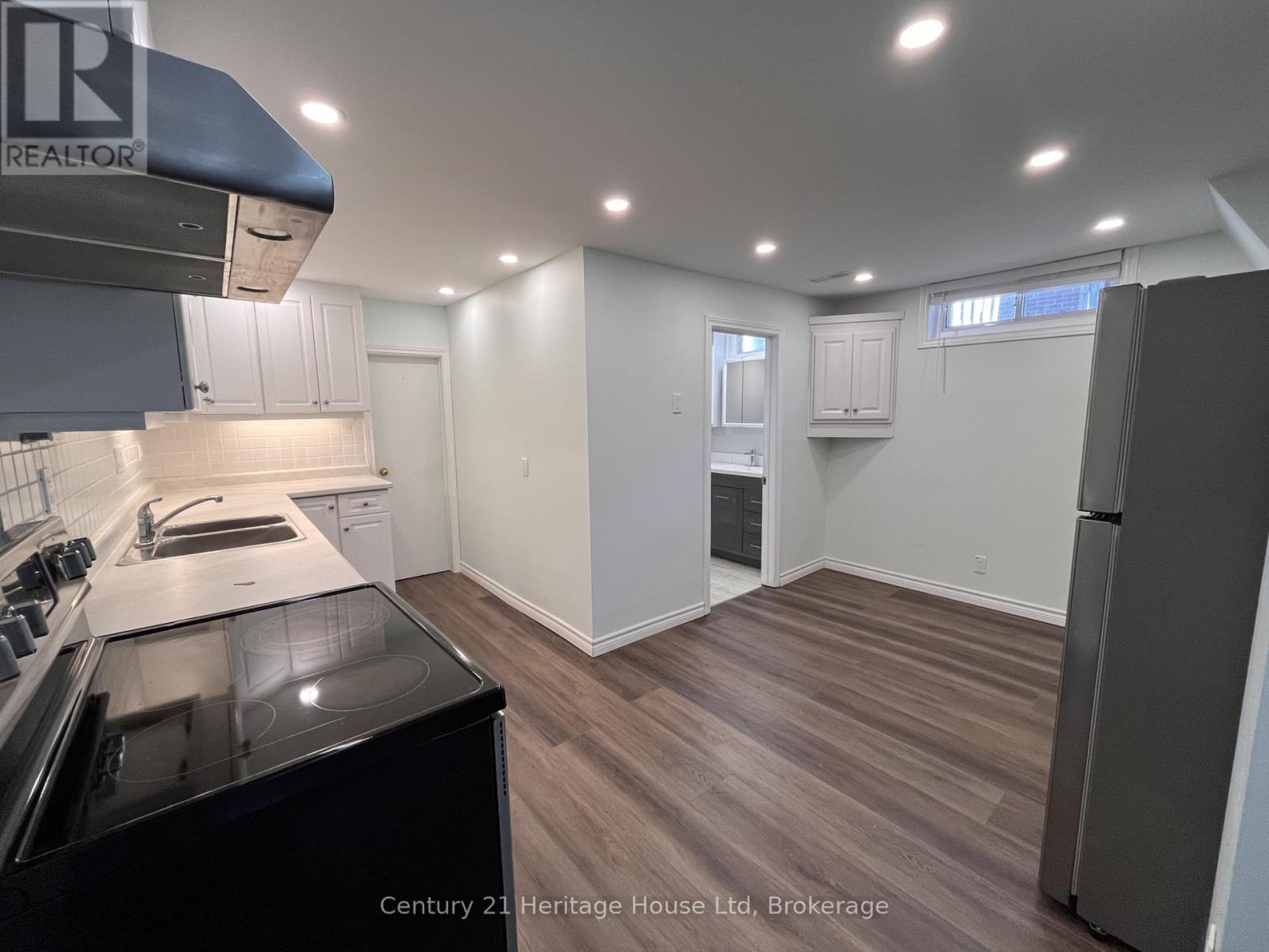 B - 7 HYLAND ROAD, Guelph (Grange Road) — photo 6
