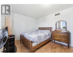 480 Mowat Street E, North Perth, ON N4W0A4 Photo 16
