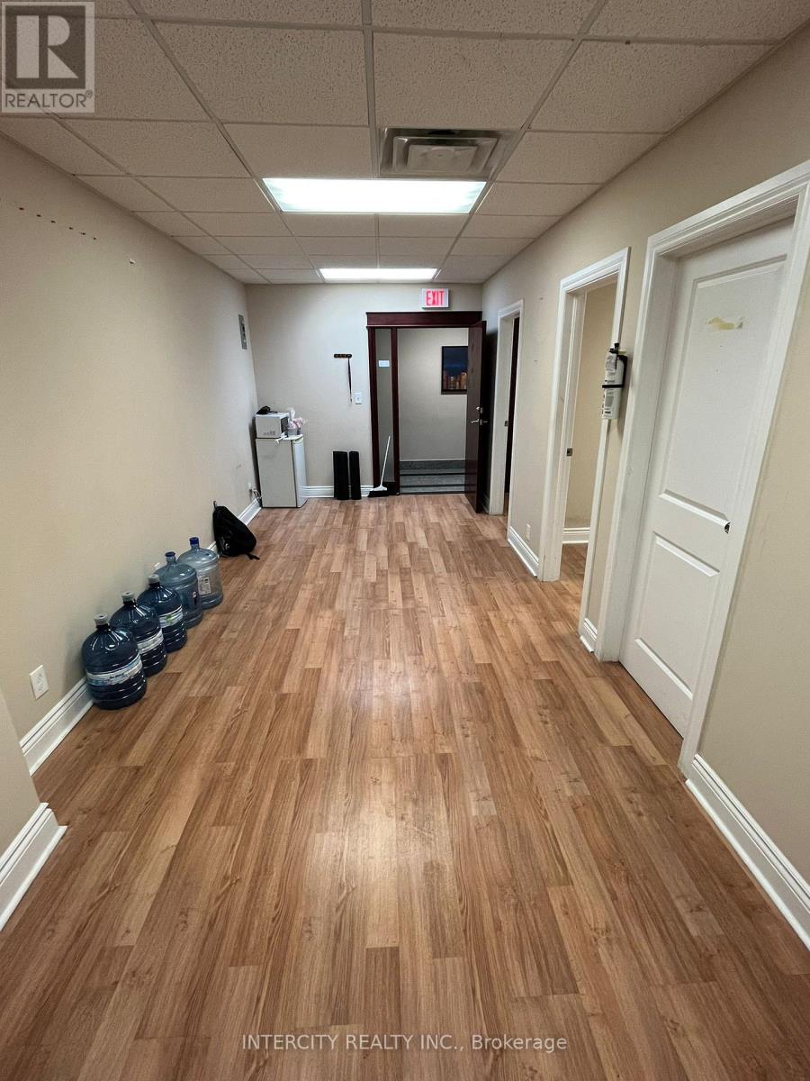 390 - 20 EGLINTON AVENUE E, Toronto (Mount Pleasant East) — photo 4