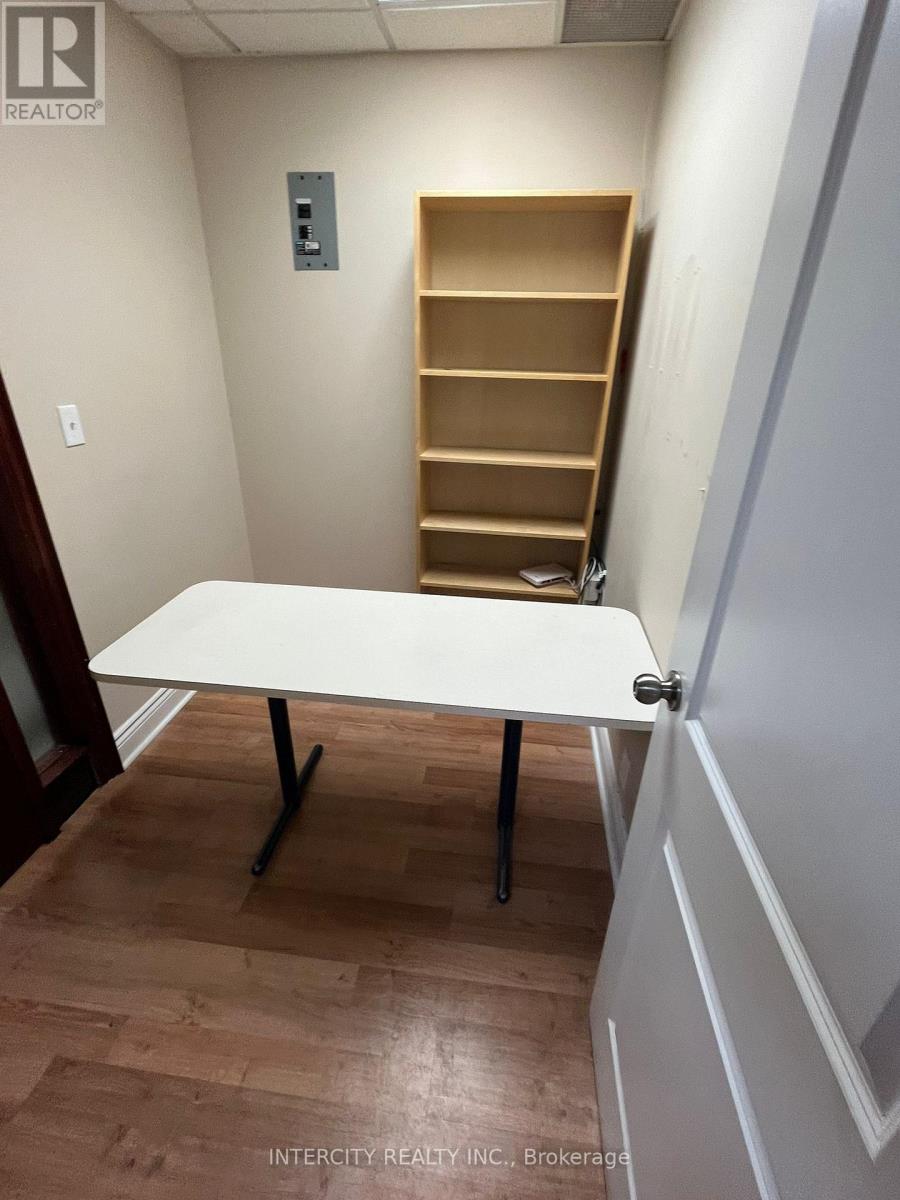 390 - 20 EGLINTON AVENUE E, Toronto (Mount Pleasant East) — photo 5