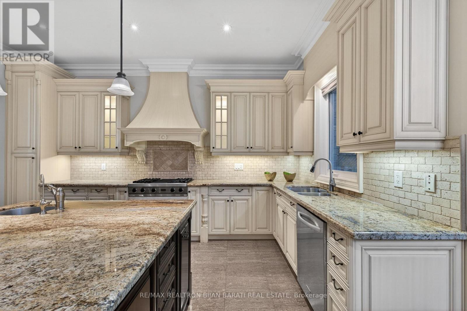 274 GREENFIELD AVENUE - Image 18