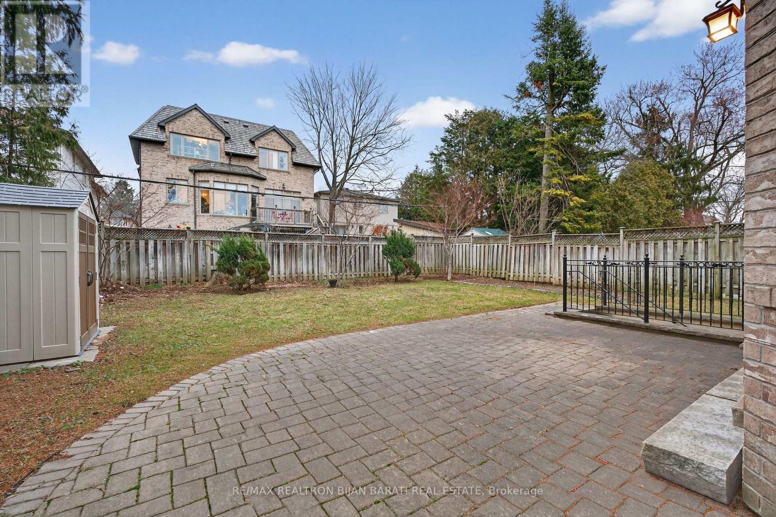274 GREENFIELD AVENUE - Image 49