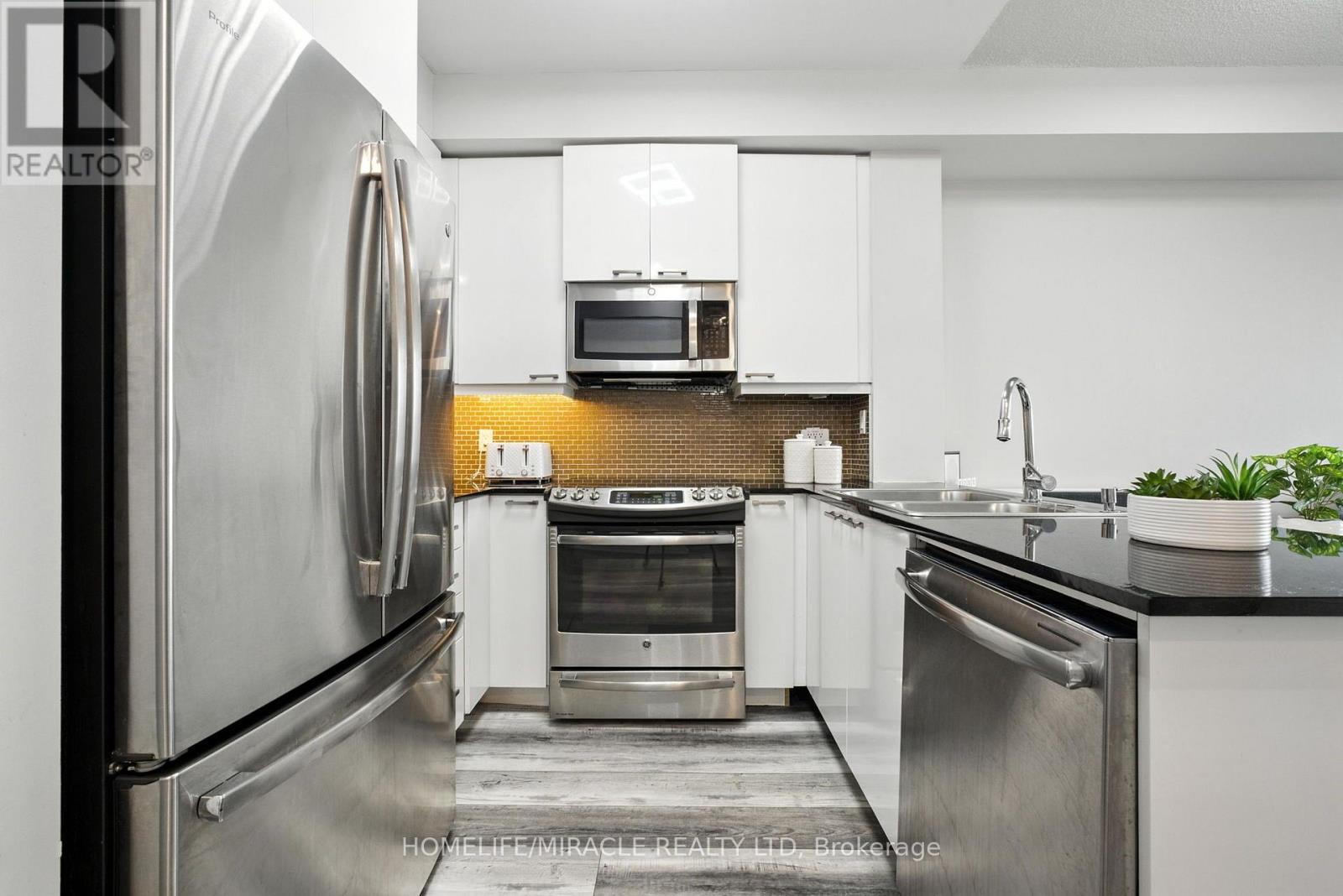 607 - 1328 BIRCHMOUNT ROAD, Toronto (Wexford-Maryvale) — photo 3