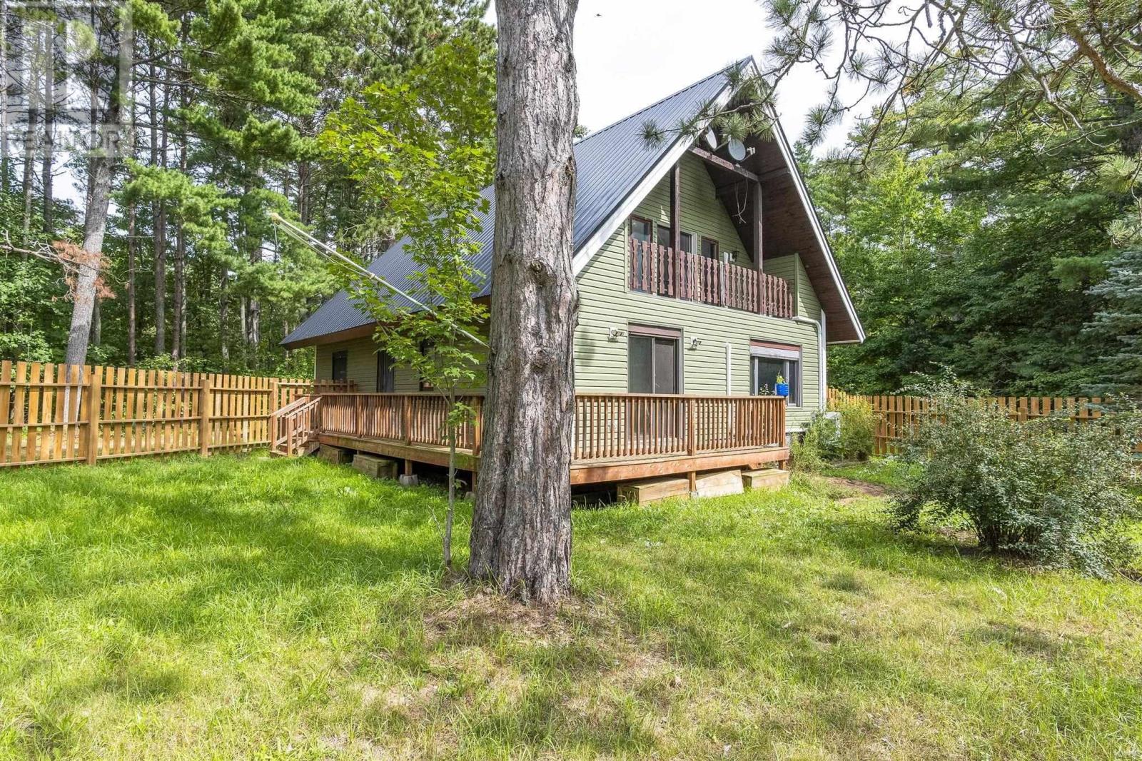 186 Brookside Drive, Wilmot — photo 1