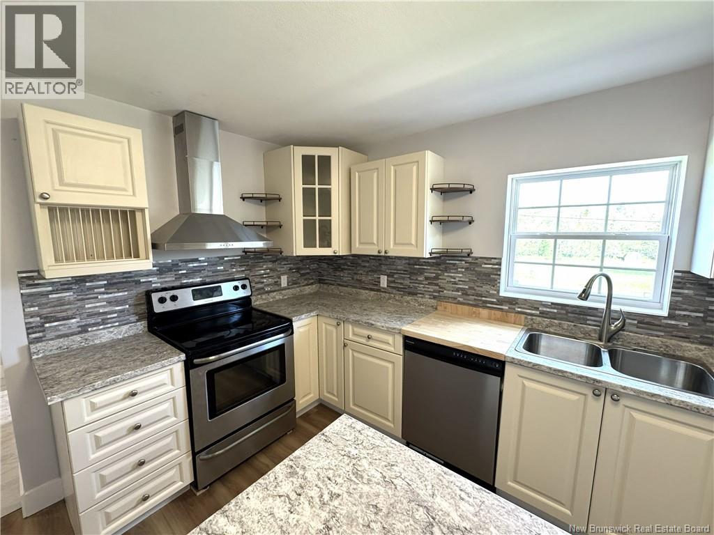 338 Route 176, Pennfield — photo 9