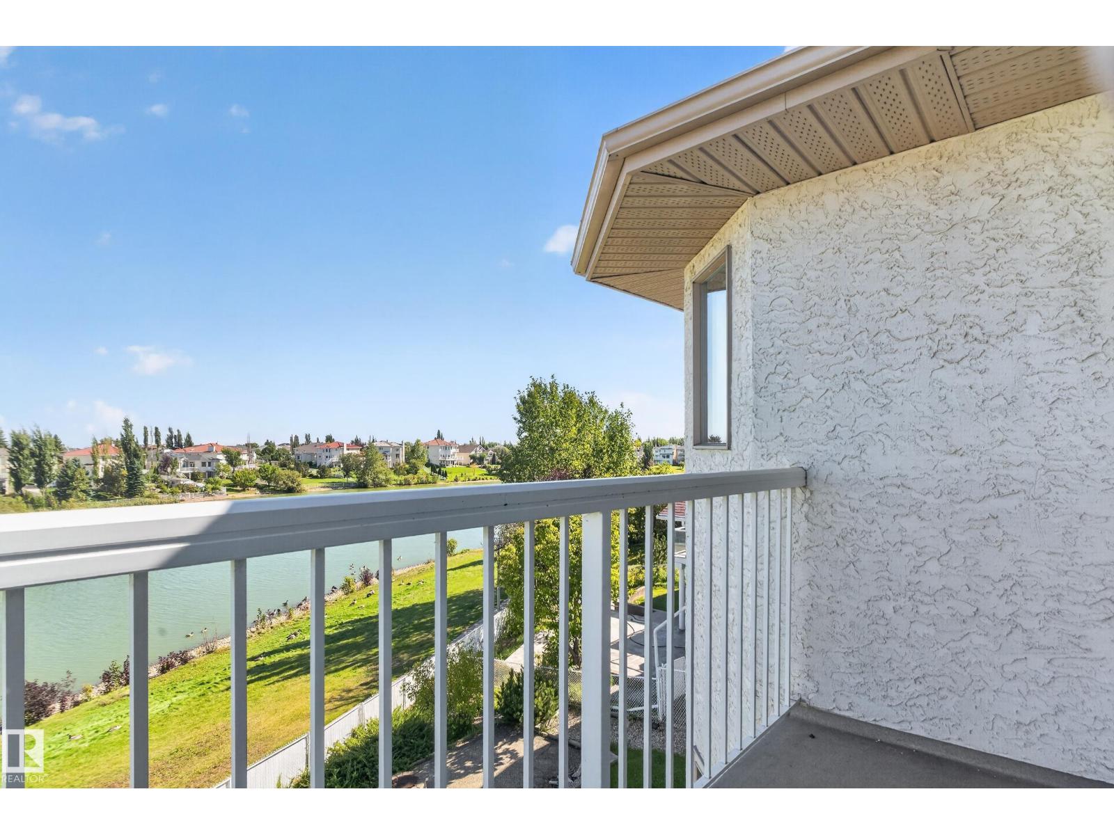 15819 58 ST NW - 34
