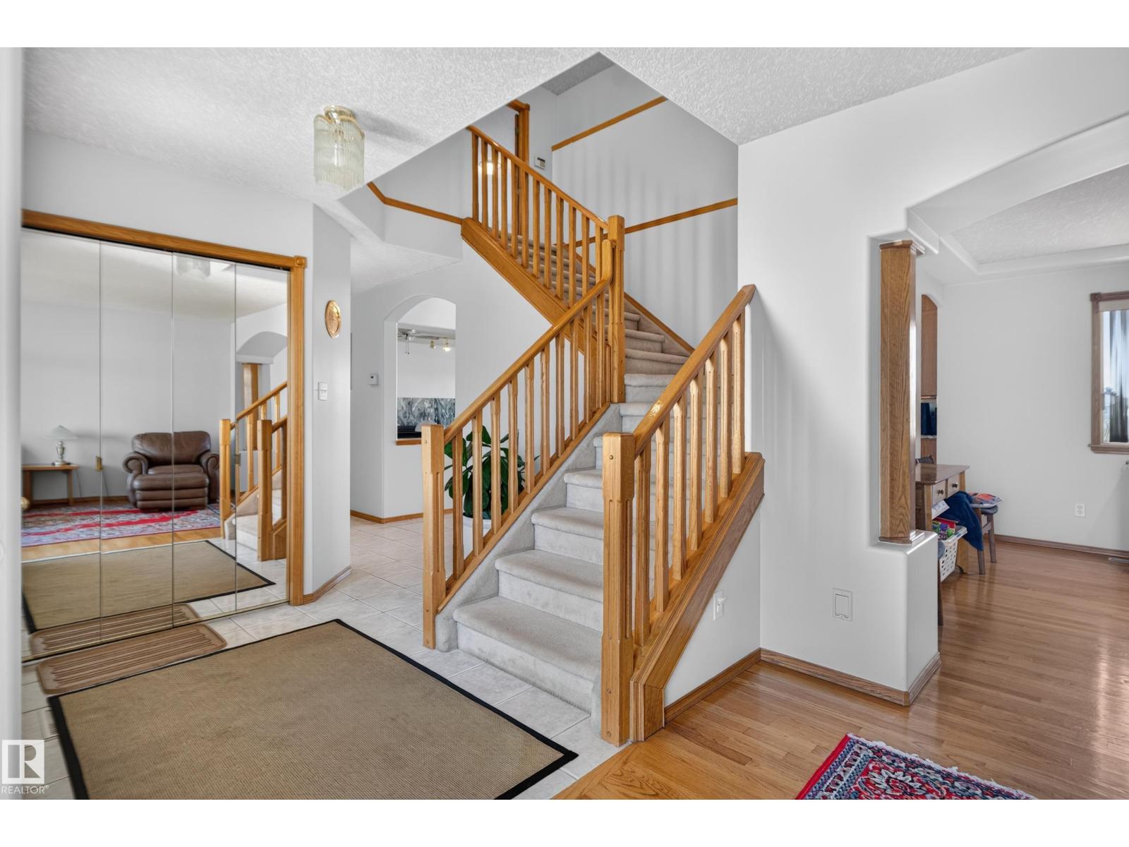 15819 58 ST NW, Edmonton — photo 4