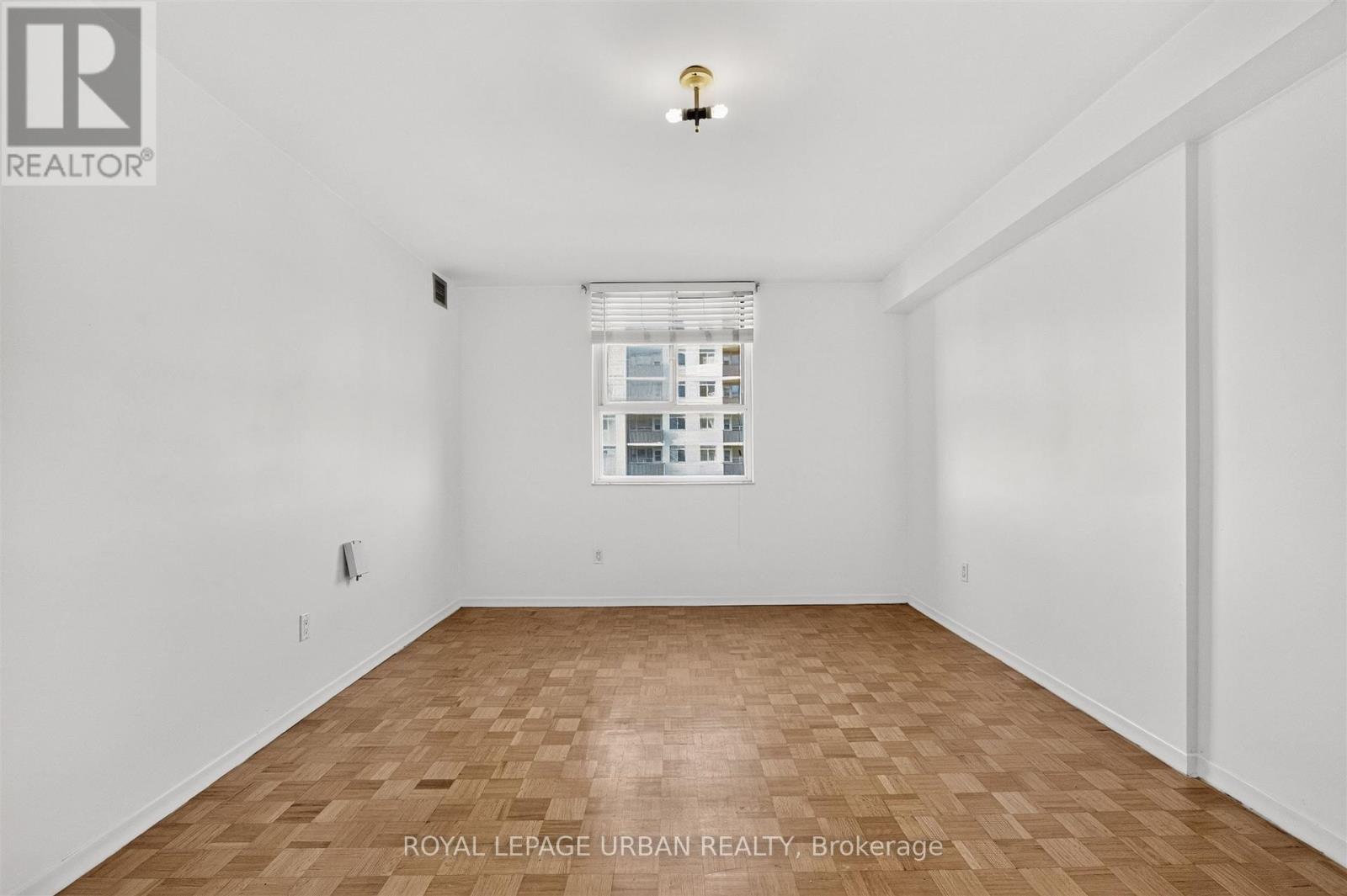 #703 1135 LOGAN AVENUE - 24