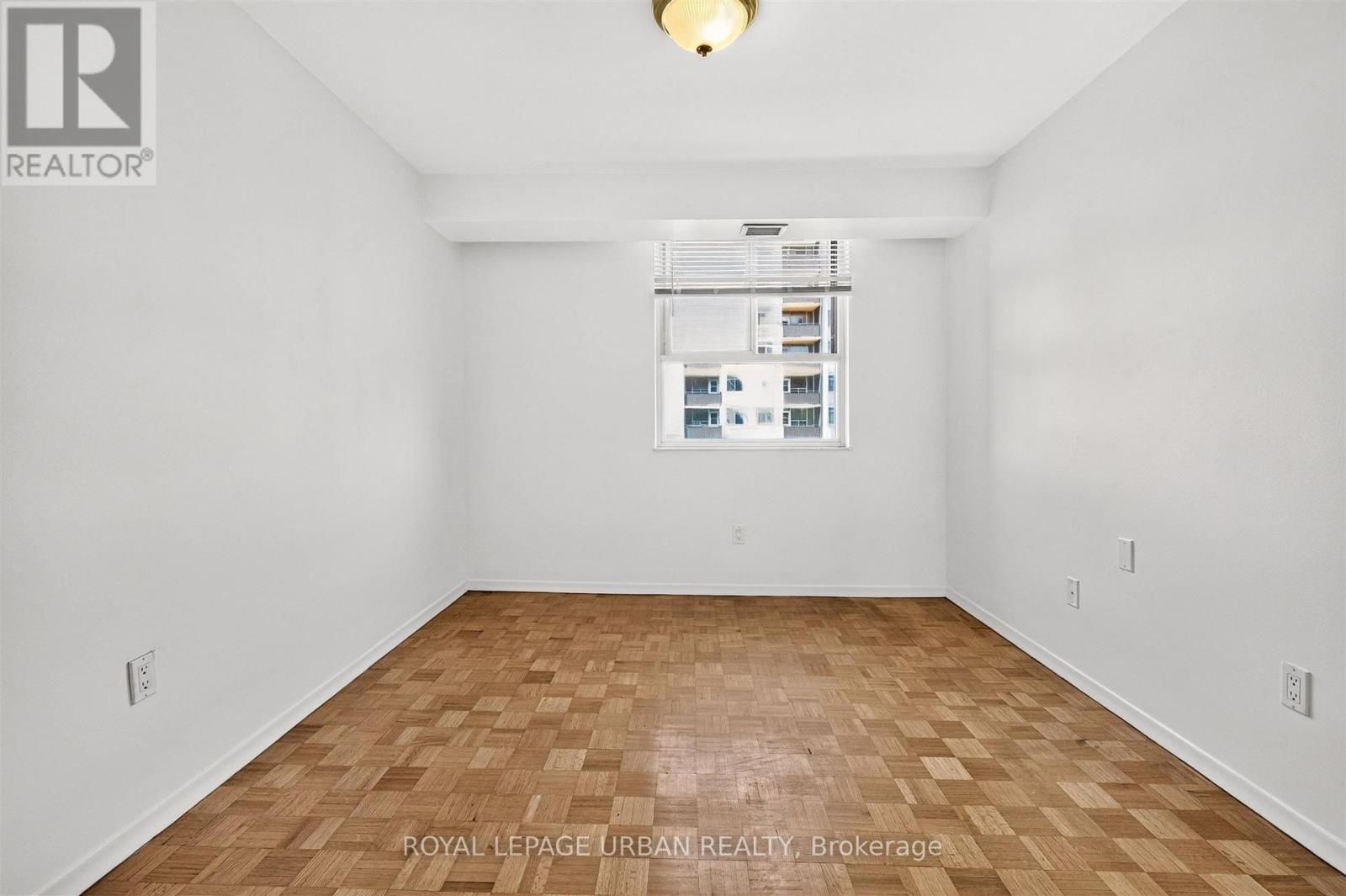 #703 1135 LOGAN AVENUE - 31