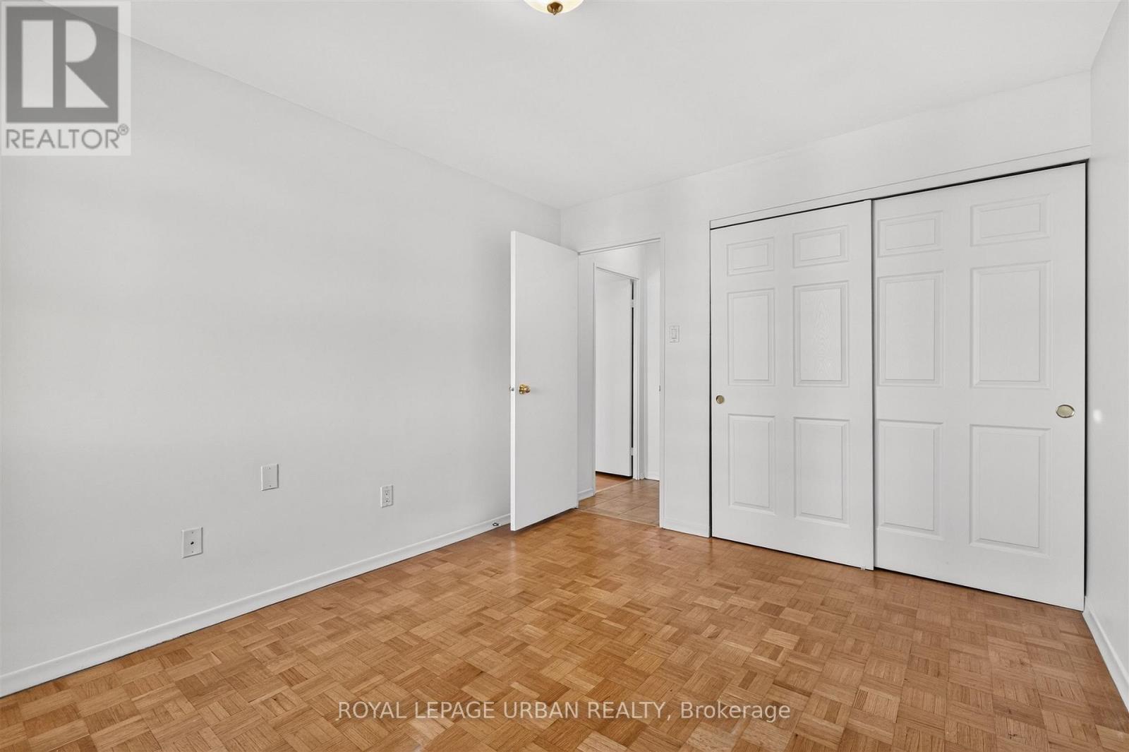 #703 1135 LOGAN AVENUE - 32