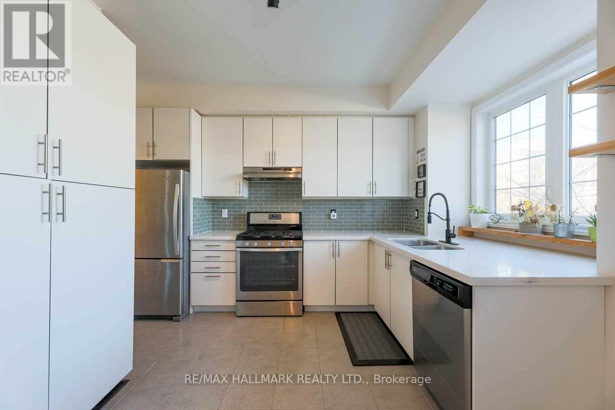 3757A ST CLAIR AVENUE E, Toronto (Cliffcrest) — photo 4