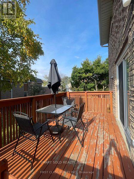 58 AMBERCROFT BOULEVARD, Toronto (Steeles) — photo 2