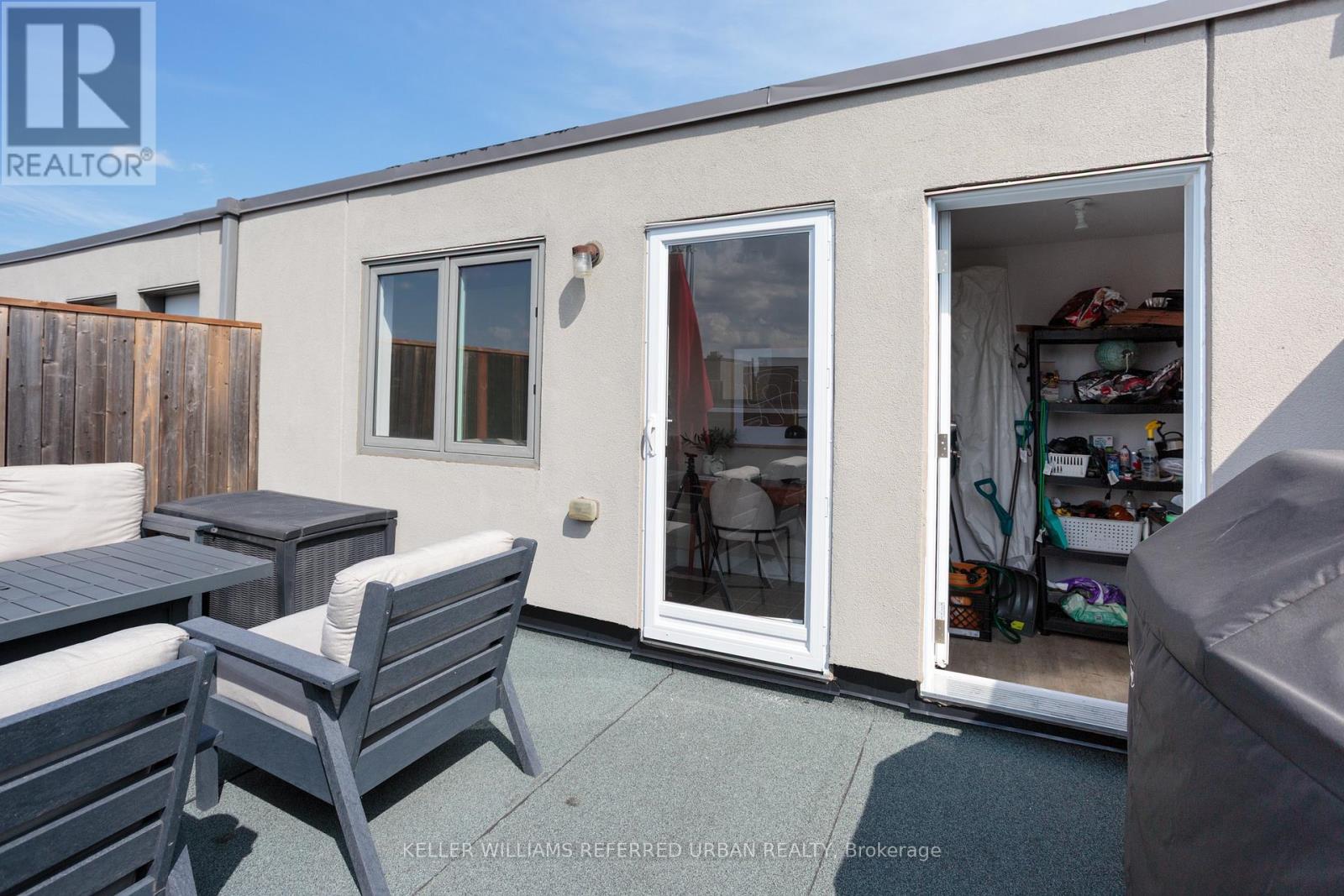 #312 46 CURZON STREET - 36