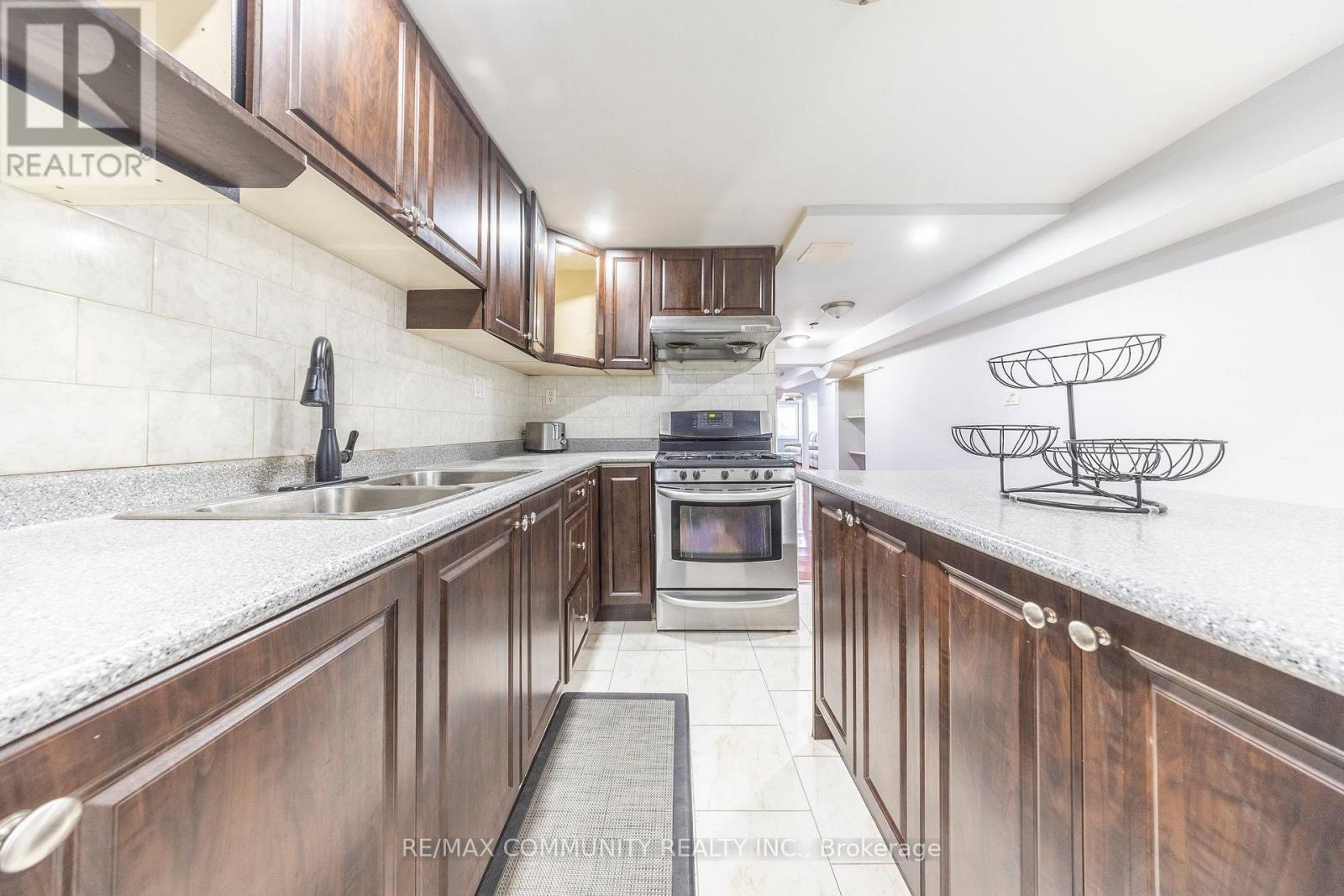 BSMT - 72 LAMPMAN DRIVE, Toronto (Morningside) — photo 7