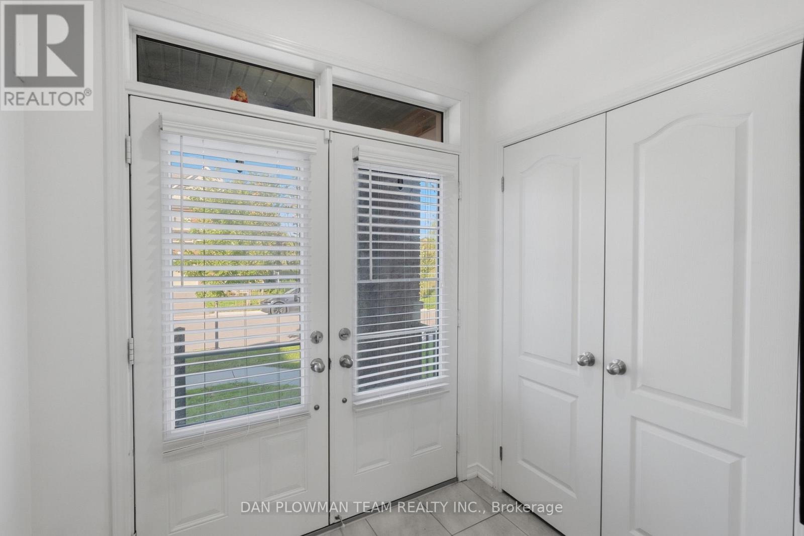 2560 BANDSMAN CRESCENT - 4